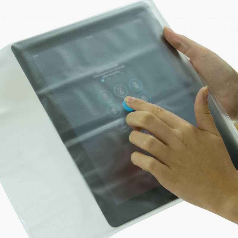 Pochette moyenne transparente étanche 25 x 17 cm